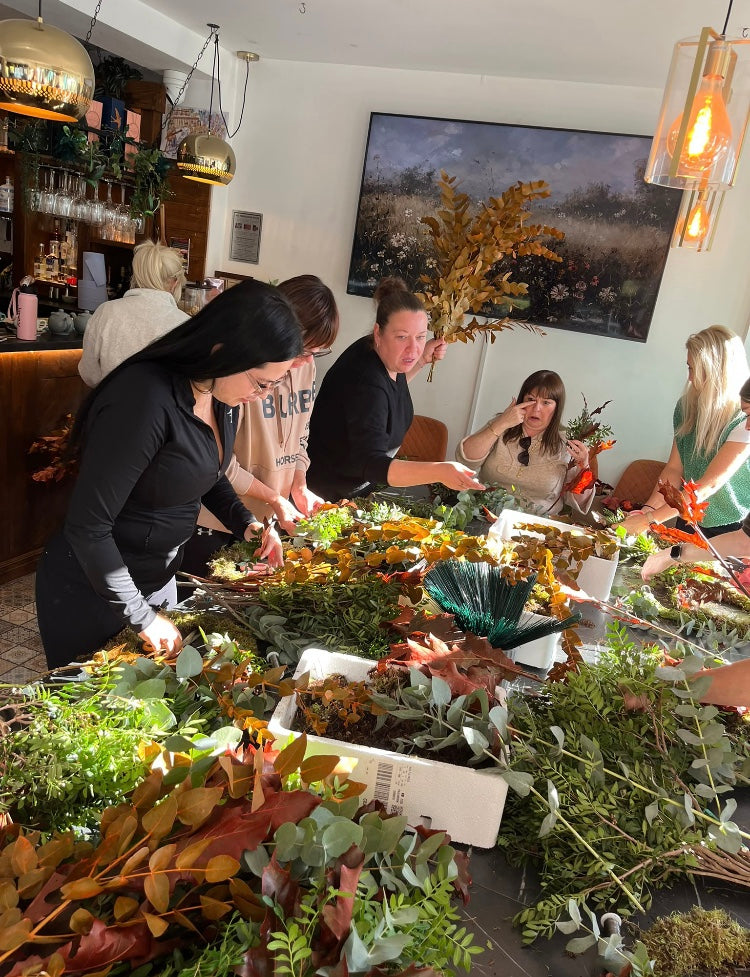 Luxury Festive Wreath Making with Festive Tapas - El Bosc Restaurant- 29th December