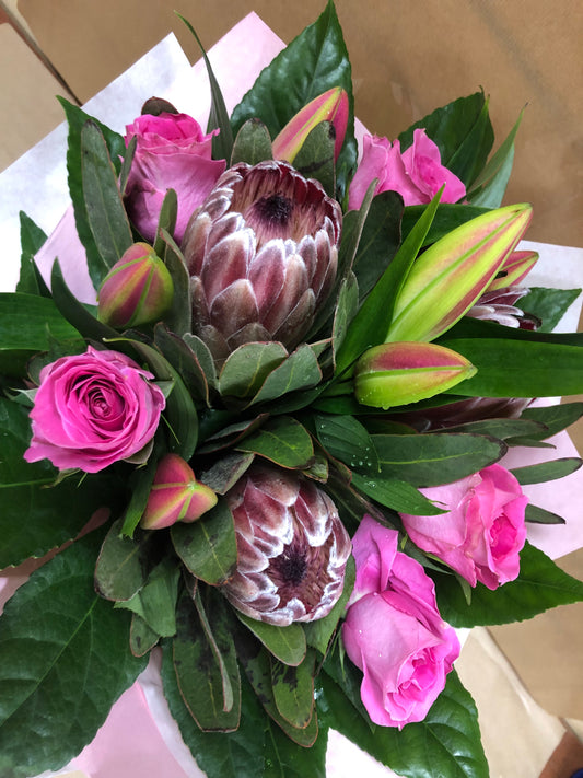 Tropical Protea Bouquet with Undo Rainforest Candle