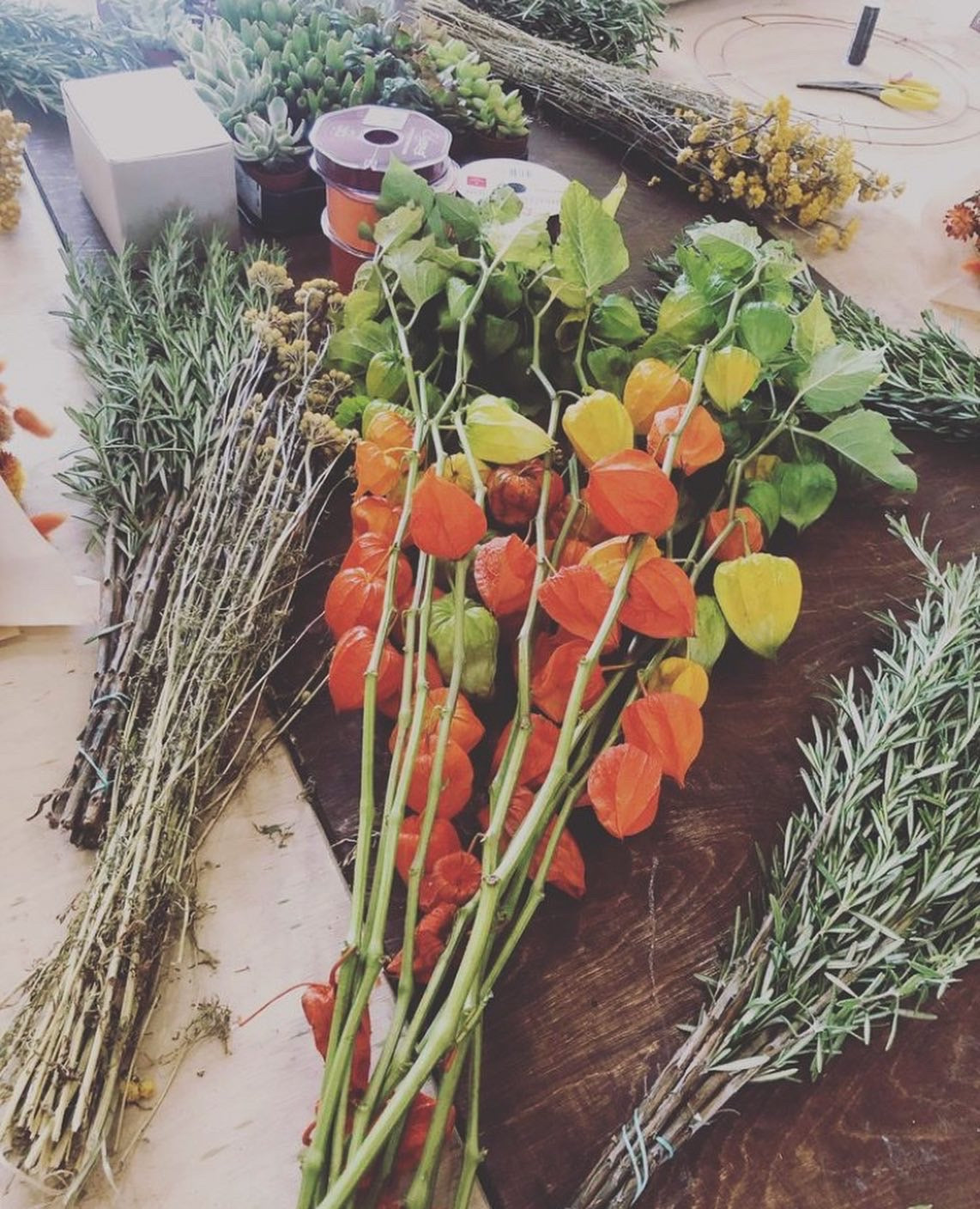 (Wilmslow) Rustic Autumn Wreath Workshop- Friday 20th September 2024 1pm-3pm